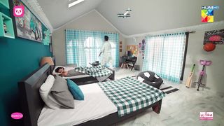 Very Filmy - Ep 12 - Best Scene 01 #dananeermobeen #ameergilani - HUM TV (1).