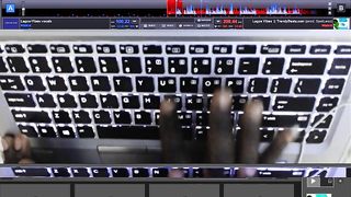 Free style Dj Scratching Plus Finger Drumming By Dj Don Genius