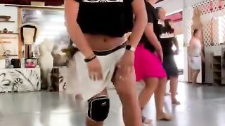 Matatini Shaking her Hips #dance #tahitiandance