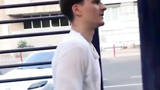 عندما تحاول توقع حركة السوق. السوق ههههه