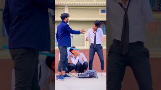Holi Aa gaye hai..???????? #amanpandit #trending #vairal #comedy #funny #sinurox #holi #happyholi.