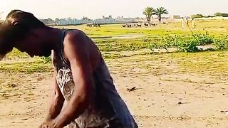 Tere bal bohat bare