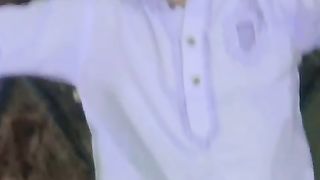Chalid video for song
