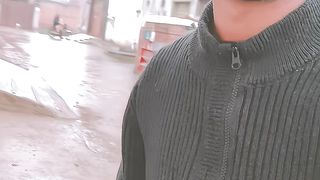 اب میں اس کی میڈیسن لینے جا رہا ہوں میرا ڈوگ