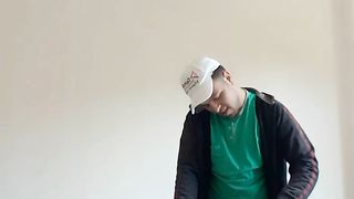 اعمل ما تحب حتي تحب ما تعمل