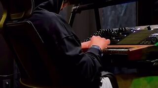 Music ????????????????