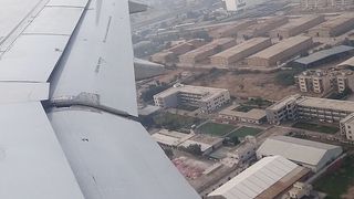Aeroplane landings