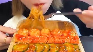 Eating Faster like a good girl - #asmr #food #funny #