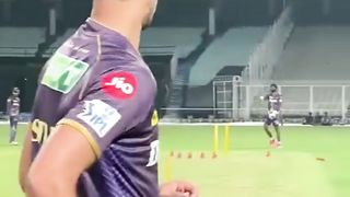 Mitchell strac in purple kkr tata ipl2024