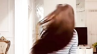 Arab girls dancing