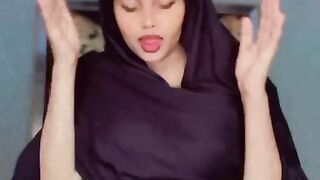 Somali grils