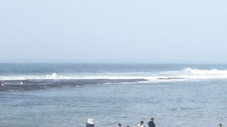Serenity Rhythms: The Psychologically Soothing Sound of Sea Waves"