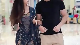 Lets Me Show You Something