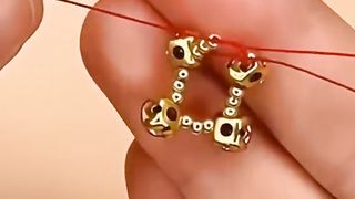#earrings #hacks #diy #pearlearrings @Crafter