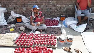 how to making a cricket ball in expert way in pakistan|| all world making ball in urdu hindi