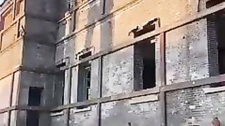 How to House transport