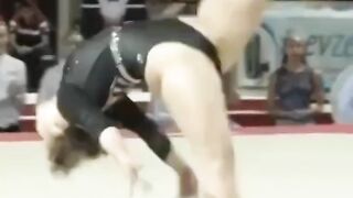 Katelyn ohashi floor
