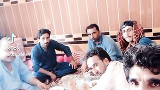 Farimod min farend k sath