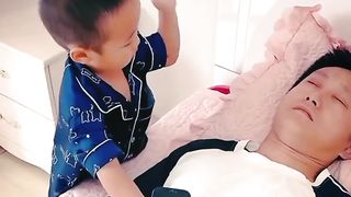 ছেলেটা বাবার সাথে কি মজা নিলো????????????