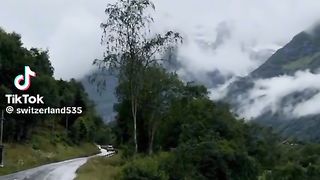 Old song India clap