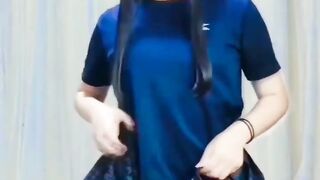Asian girl dance video.....
