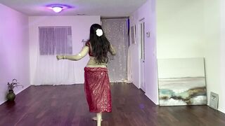 Besharam Rang | Bollywood Dance | Pathaan | SRK, Deepika | Shanelle Bell|Belly Dance