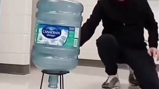 Regardez ce video accident