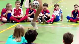 Kids react on my football skills ⚽️???????? #show