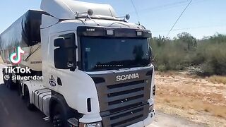 Una verdadera máquina en el pavimento