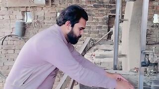 Noory nay mobile phones Q kata????