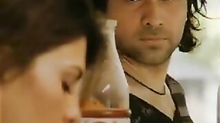 hale_Dil_Tujhko_Sunata__Emraan_Hashmi__WhatsApp_Status__Full_Screen_HD(360p).