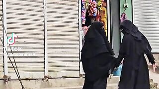 বেডি মানুষ বলে কথা ????
