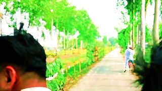 খুব সুন্দর একটা গ্রামেগ্রামের রাস্তা