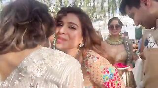 Ushna ki shadi????