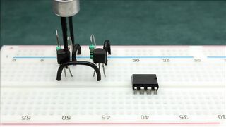 Clap Switch circuit on Breadboard (Sound triggered LED) | Transistor + 555 timer projects