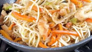 You need to eat pasta like this it's delicious and very easy
