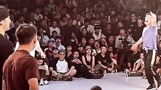 Baby dance like pro