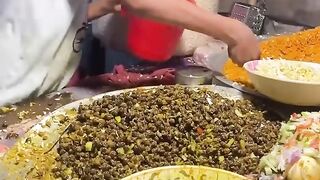 12 Years Old Boy Selling