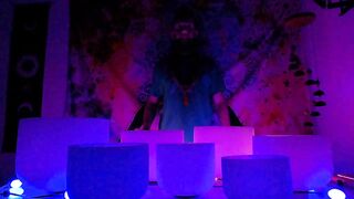 Crystal singing bowl meditation for anxiety and sleep - Relax your mind