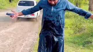English sekhne ke Chakar main mar par pargye????????