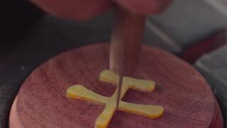 Making an ancient chess game handmade