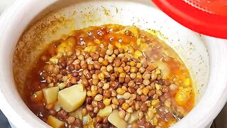 দেশি মুড়গি দিয়ে পুলাউ রান্না
