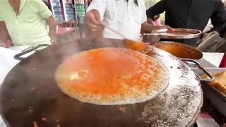 Making vadpav