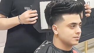 مقاطع مضحكة