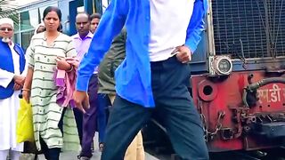 Wait for public reaction ❤️--_shorts _dance _sandipbrahamin(720P_HD).