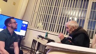 87 year old Grandad accepts  | Shahada