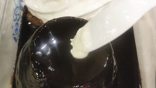 Yummy molten lawa Icecream
