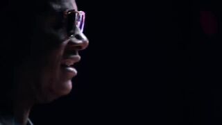 Stevie Wonder – Faith ft. Ariana Grande (720P_HD).