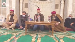 تكريم الشيخ عاطف تونس بعد حصوله على الاجازة في المالية الاسلامية جامعة الزيتونة