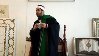 .دعاء رقم 2 جميل اللهم احرسنا بعينك التي لا تنام واحفظنا.